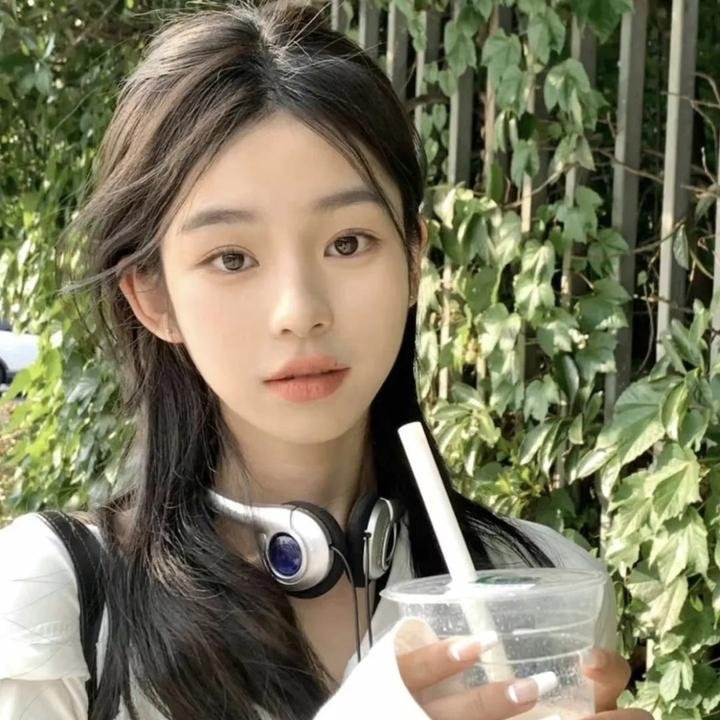 美女食神