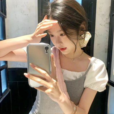 罗西与莫妮卡之骊靬情